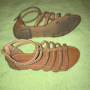 Anna 8.5 sandals
